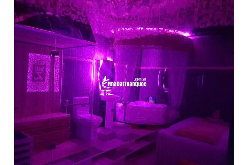 CHO THUÊ NHÀ MTKD SẦM UẤT TRƯỜNG SA, Q. PHÚ NHUẬN DTSD 400M2 CHỈ 70TR/TH. LH:0918045839, 0902584679.